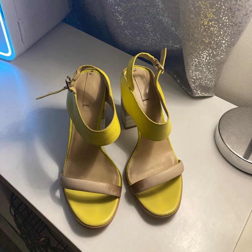 ALDO size 6.5 heels